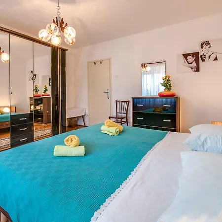 Appartement Fiorela *