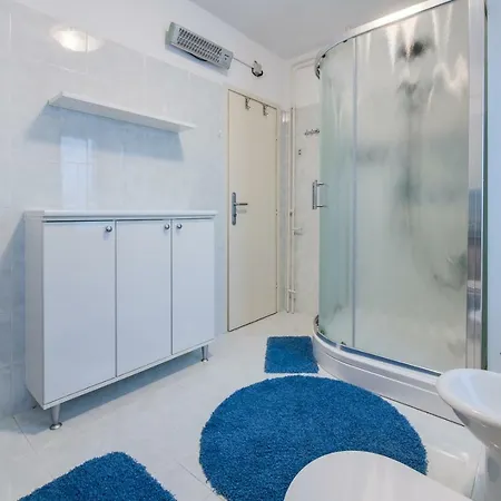 Apartment Fiorela *