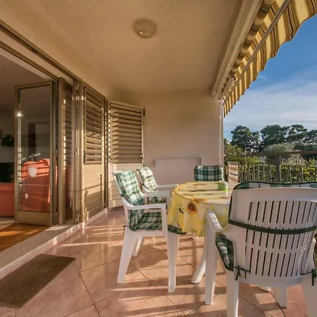Fiorela Apartment